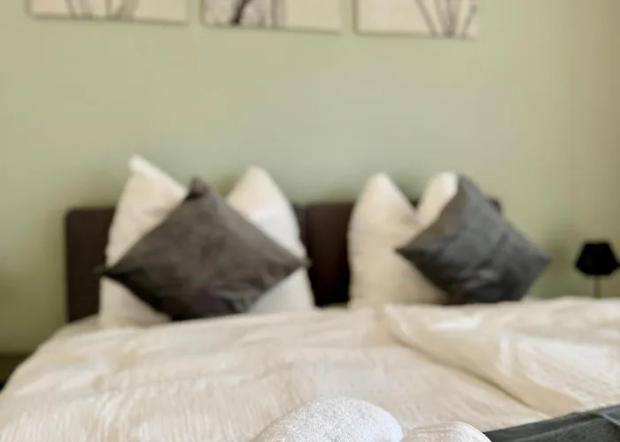 Gemuetlich Und Zentral, 3km Zum Flughafen Koeln-bonn 아파트 쾰른