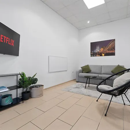 Lejlighed Gemuetlich Und Zentral, 3km Zum Flughafen Koeln-bonn