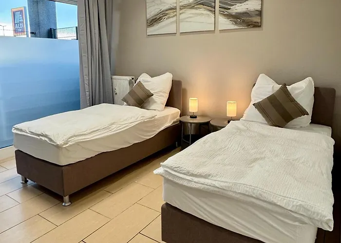 Gemuetlich Und Zentral, 3km Zum Flughafen Koeln-bonn Lejlighed Köln