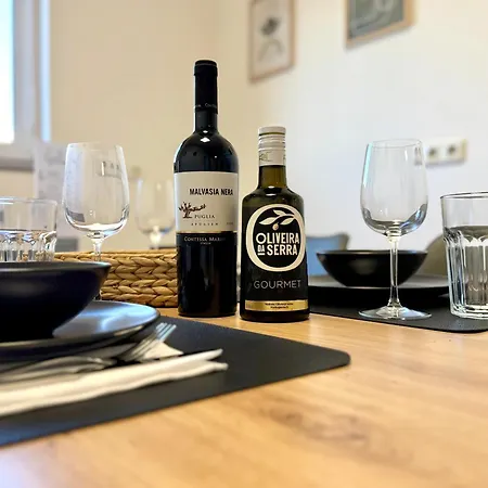 Gemuetlich Und Zentral, 3km Zum Flughafen Koeln-bonn * Köln