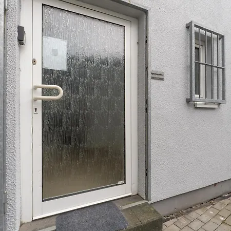 Gemuetlich Und Zentral, 3km Zum Flughafen Koeln-bonn アパート