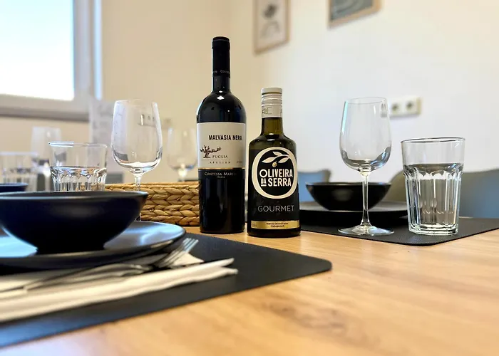 Gemuetlich Und Zentral, 3km Zum Flughafen Koeln-bonn * Colónia