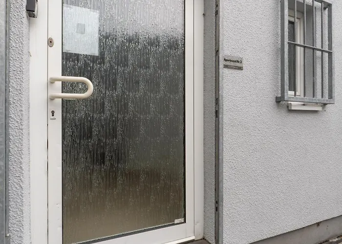 Gemuetlich Und Zentral, 3km Zum Flughafen Koeln-bonn Apartamento