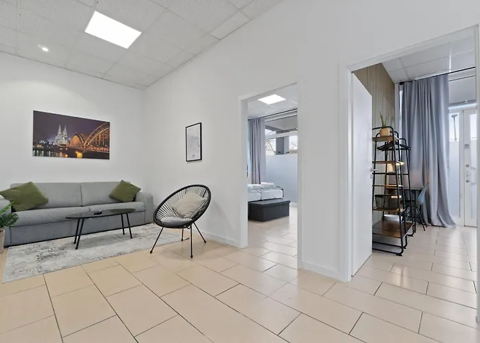 Apartamento Gemuetlich Und Zentral, 3km Zum Flughafen Koeln-bonn