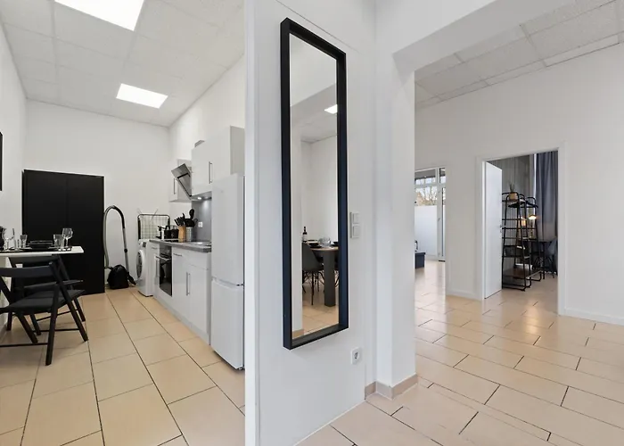 Gemuetlich Und Zentral, 3km Zum Flughafen Koeln-bonn