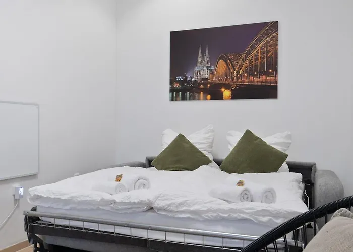 Gemuetlich Und Zentral, 3km Zum Flughafen Koeln-bonn Apartamento *