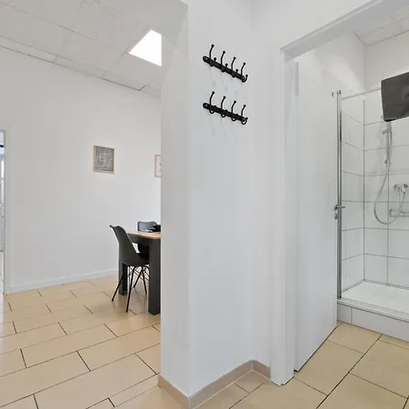 아파트 Gemuetlich Und Zentral, 3km Zum Flughafen Koeln-bonn